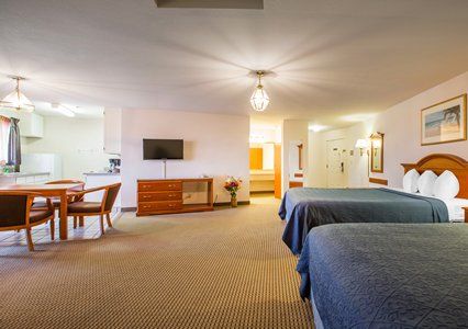 Quality & Crescent Redwood Coast Crescent City