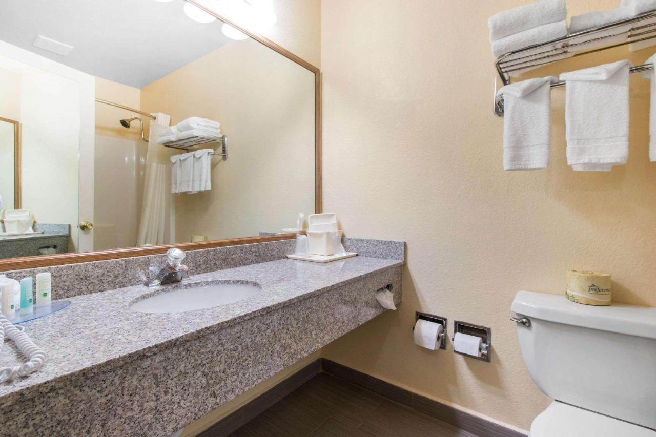 Quality & Crescent Redwood Coast Crescent City