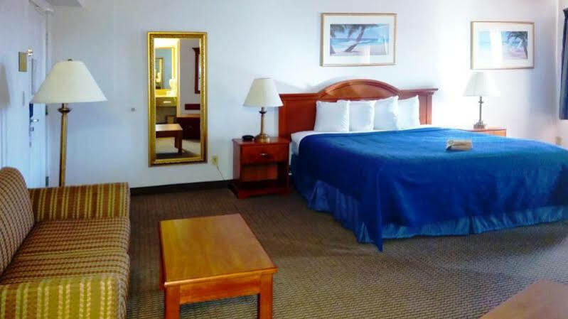 Quality & Crescent Redwood Coast 2*