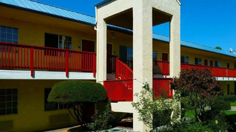 Quality & Crescent Redwood Coast Crescent City
